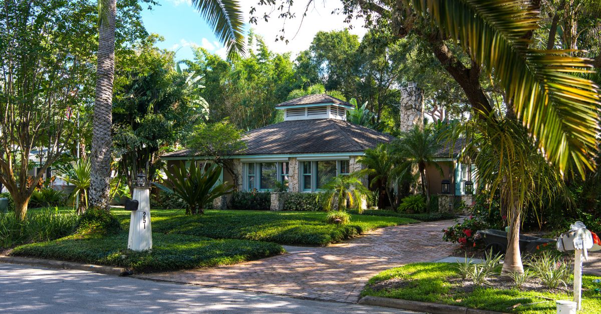 9 Subtle Signs of Wealth You Can Spot Inside Someone’s Home