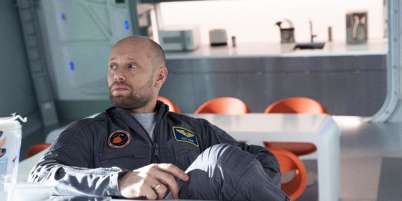 Ridley Scott Claims One of His Greatest Sci-Fi Survival Movies Is ...