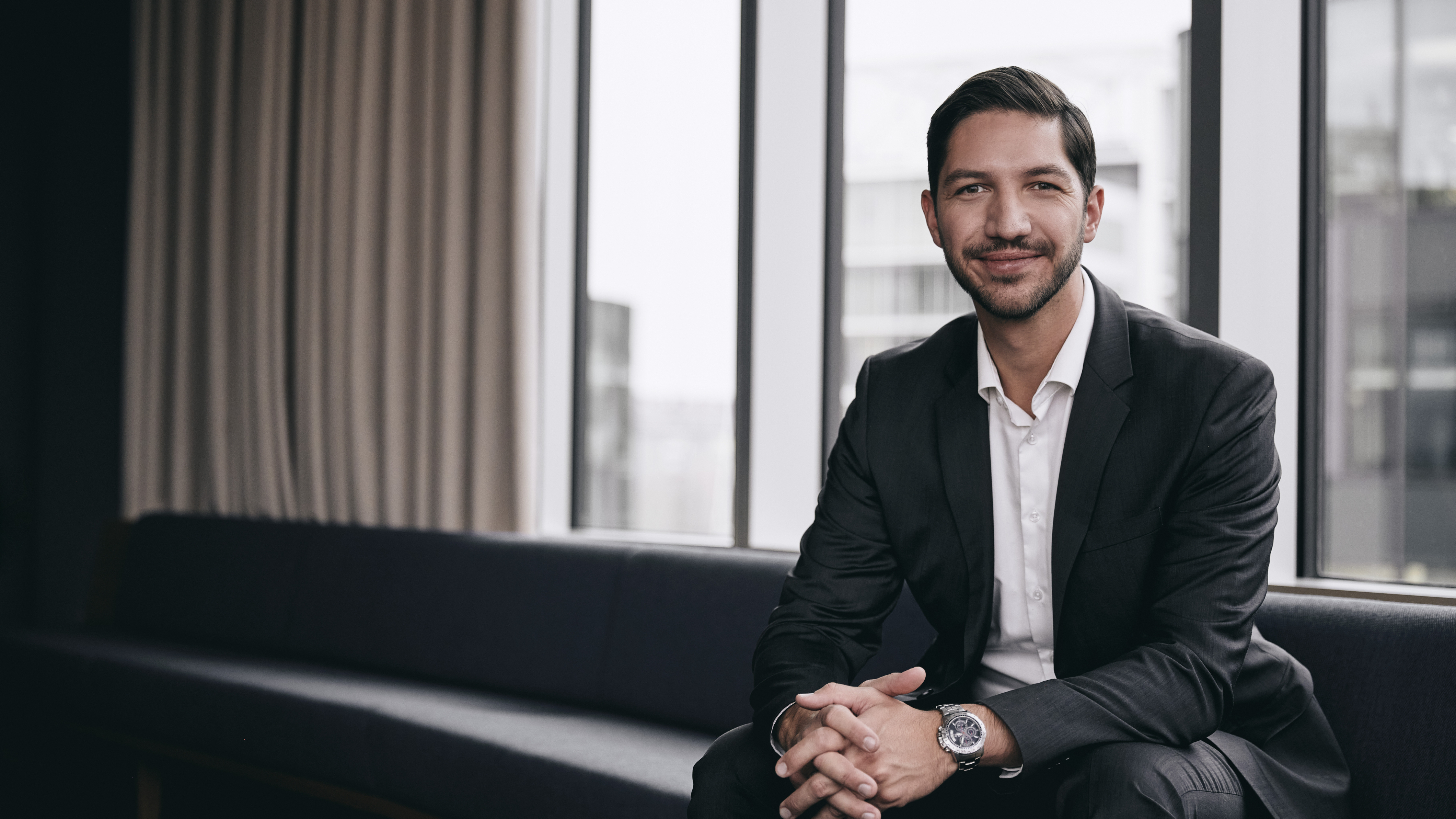 Vize-Chef von Bitpanda: Das rät der Börsenexperte zum Weltspartag