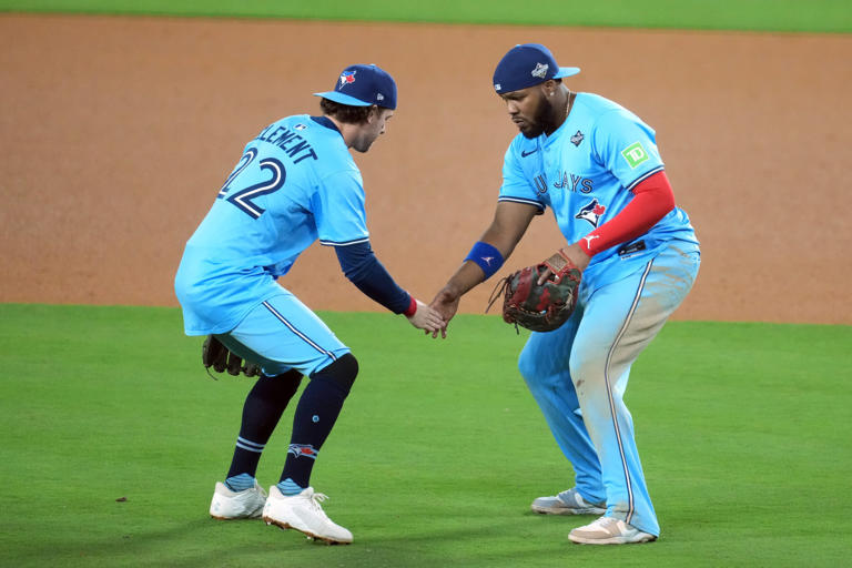 Guerrero Jr., Clement first pair of teammates to each record 25 hits in ...
