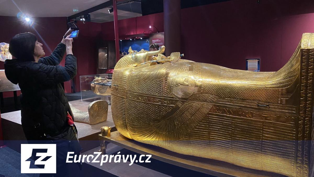 Tajemství Tutanchamonovy hrobky známe už sto let. Prvenství si připsal ...