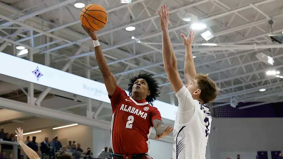 Two Alabama Guards Land on Coaches' Preseason All-SEC Teams
