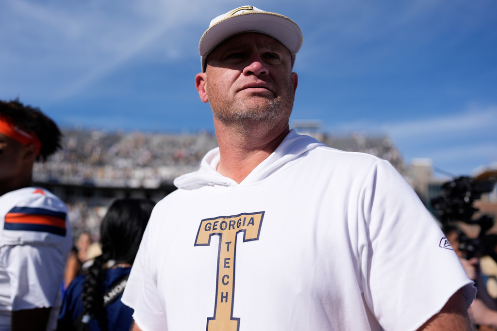 Unbeaten and 8th-ranked Georgia Tech looks to dodge upset at NC State