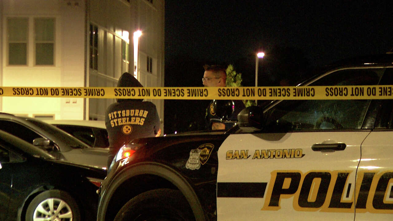 SAPD: Teen injured in 'exchange of gunfire' at North Side apartment complex