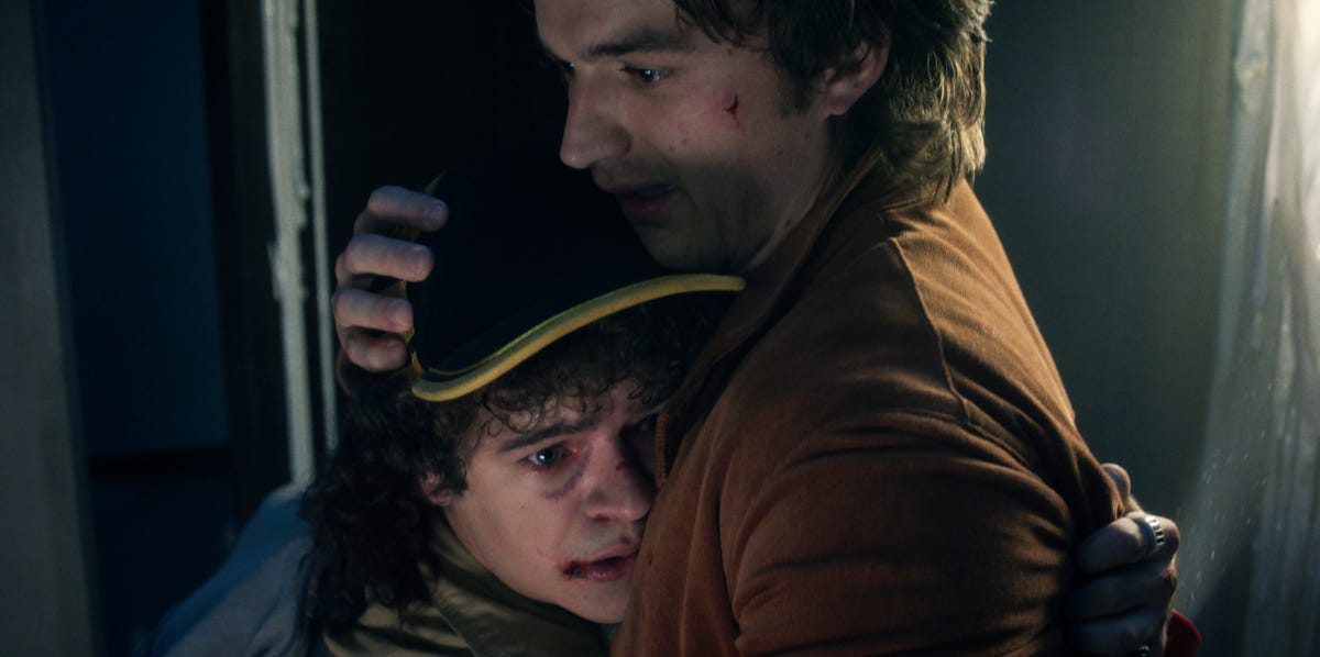 Stranger Things fans scared that Steve will die as dramatic new trailer ...