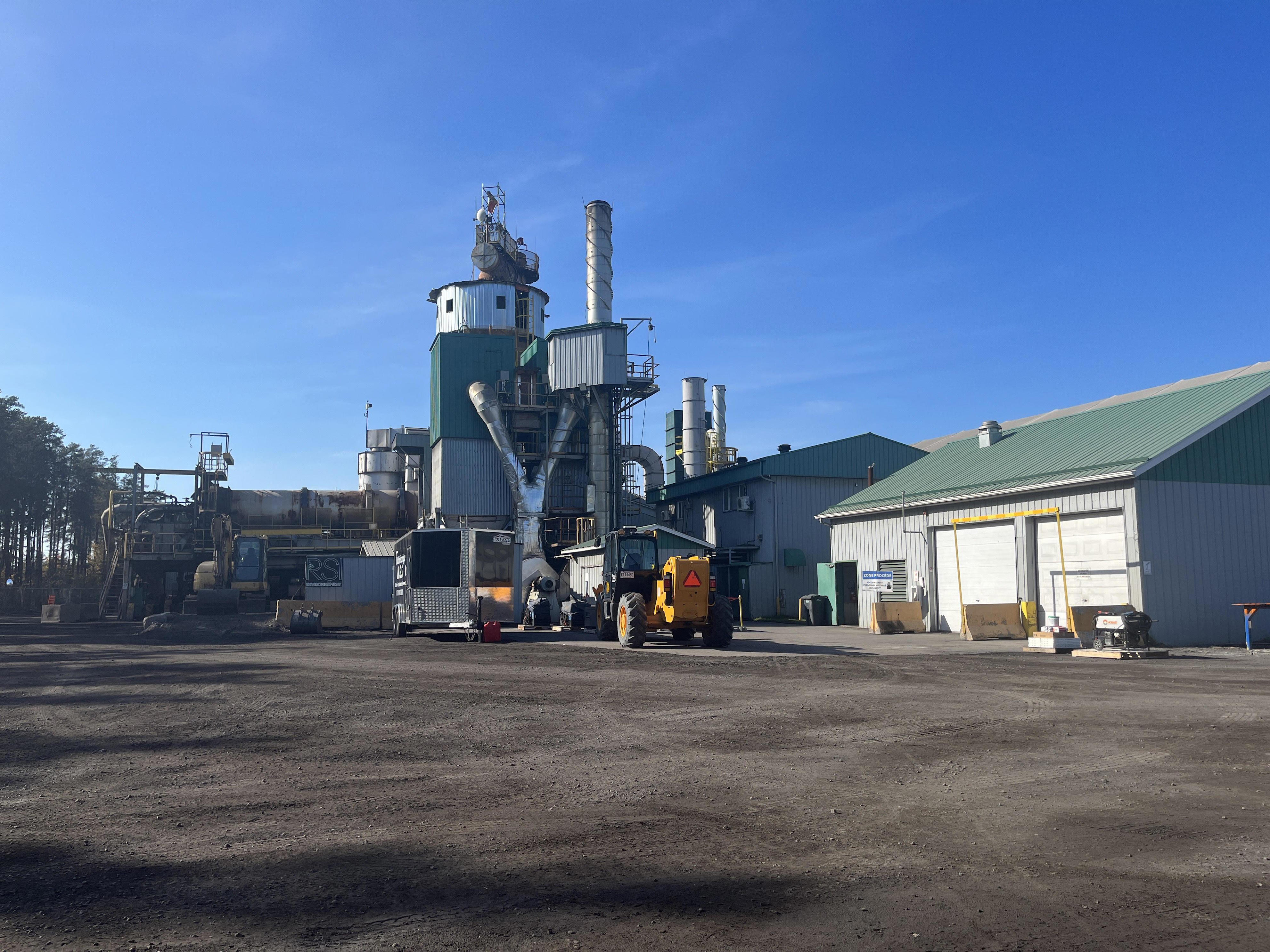 Une partie des sols contaminés de la base de Bagotville traitée chez RSI Environnement