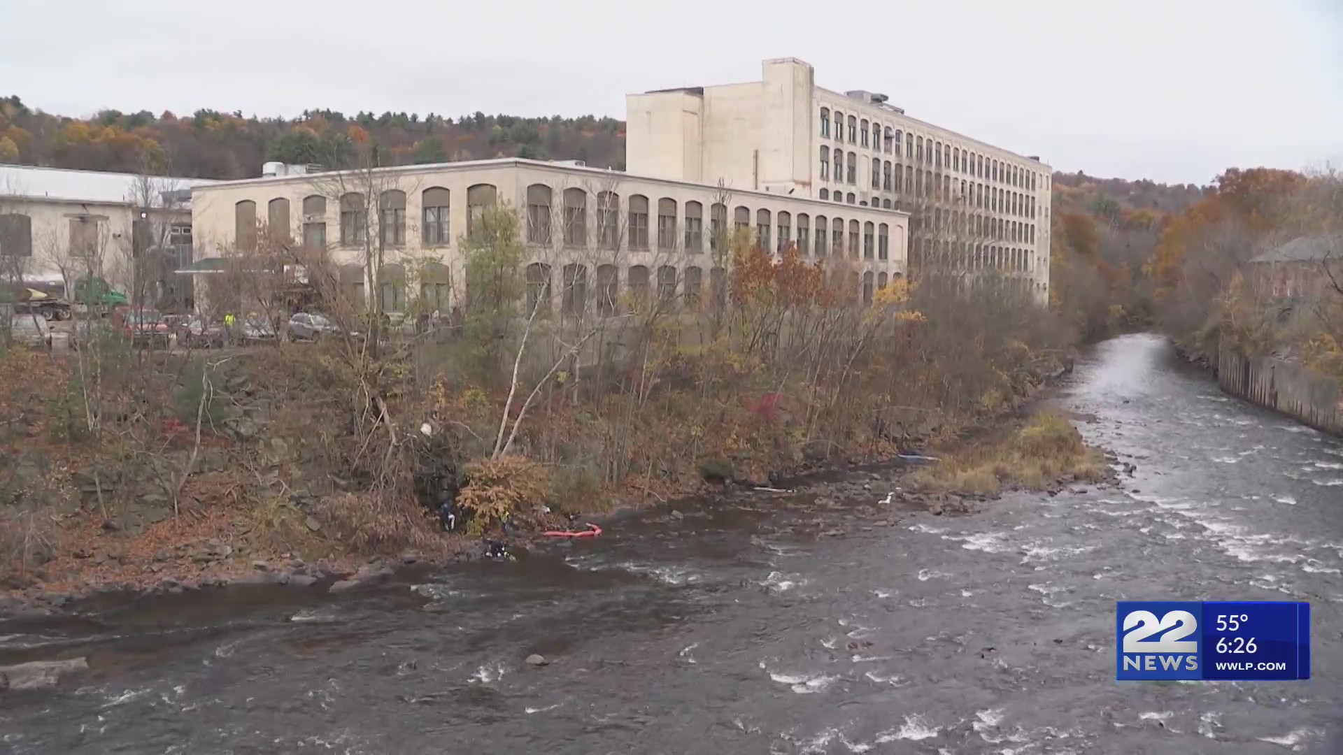 Oil spill in Chicopee River triggers cleanup efforts