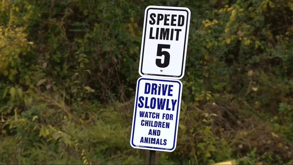 Road in Inez, Ky. reduced to 5 mph speed limit, citing public safety