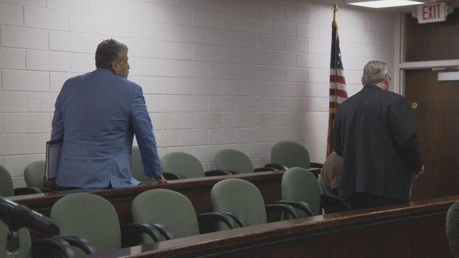 North Edwards couple faces child abuse charges as bail review is postponed