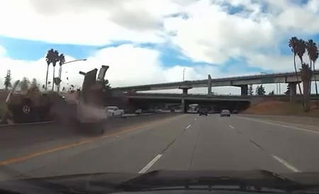 VIDEO: Truck flies off freeway ramp in wild San Jose crash