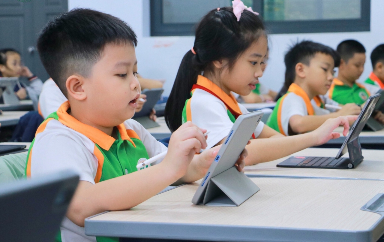 Giáo dục trong cuộc 'chuyển mình' của công nghệ