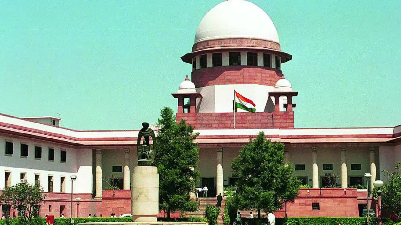Review Akola order against secular policy: Maha to SC; court had sought ...