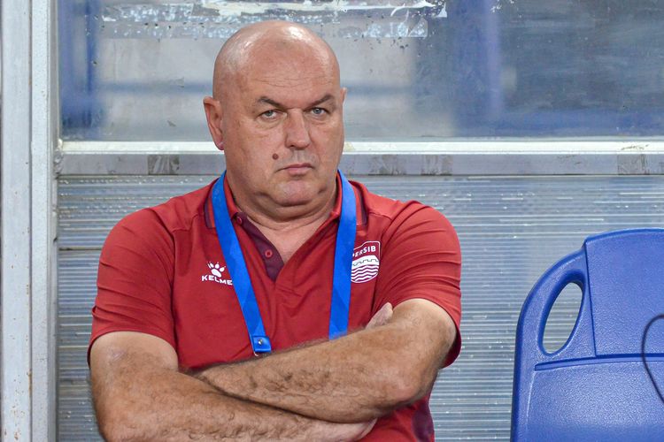 Persib Kalahkan Selangor FC, Hodak Jelaskan Perbedaan Liga Malaysia dan Indonesia