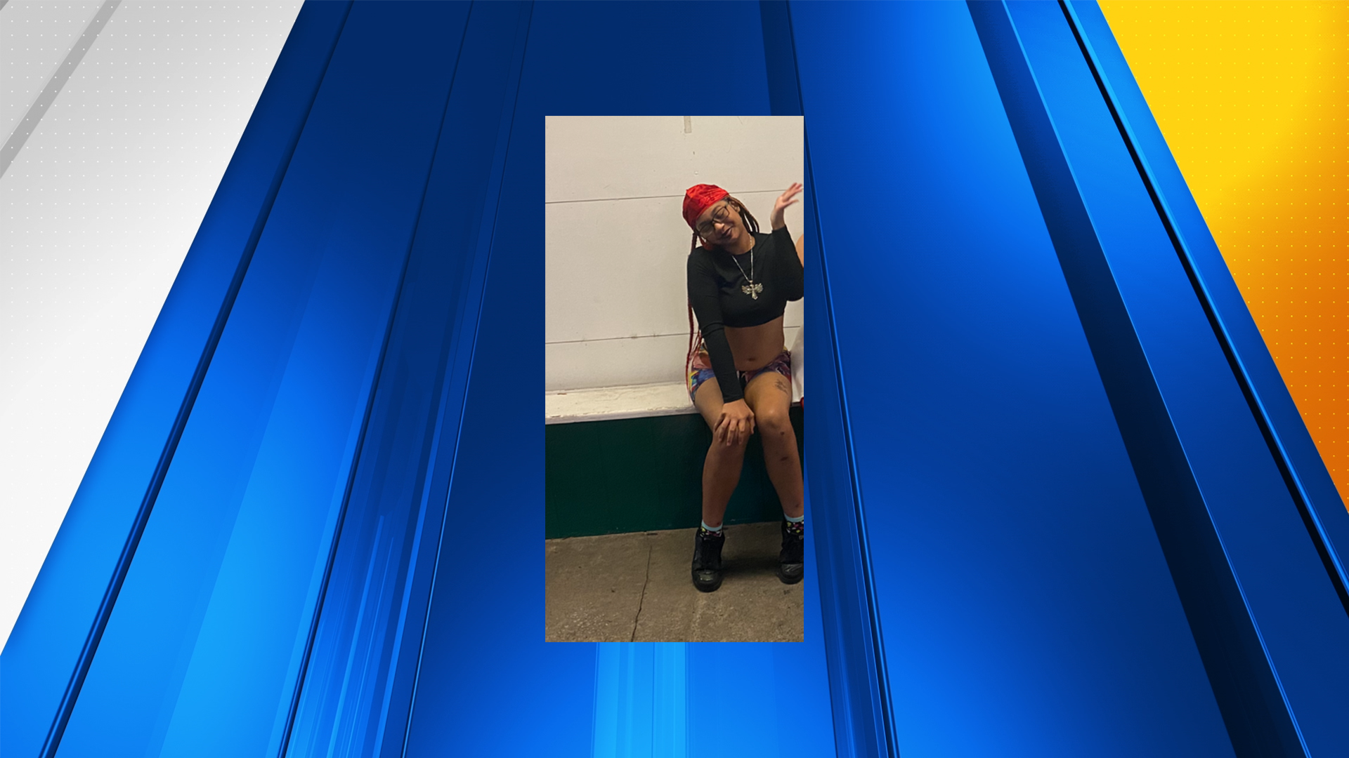 Police searching for missing 14-year-old girl last seen in Vancouver