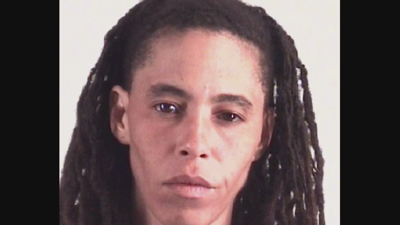 Woman charged with arson in Fort Worth fire that injured 2 firefighters