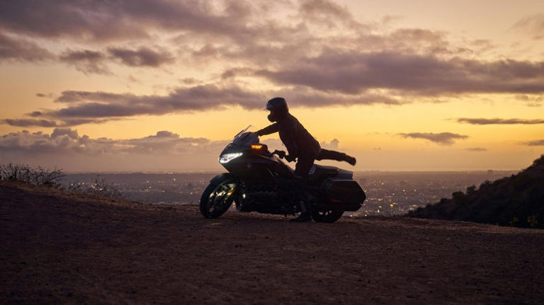 2025 Honda Goldwing Top Speed: How Fast Is The Motorcycle?