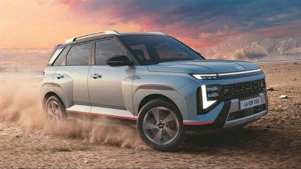 GaadiDrive.com | Exciting New Hyundai Venue N-Line revealed: Bookings opened at ₹25,000