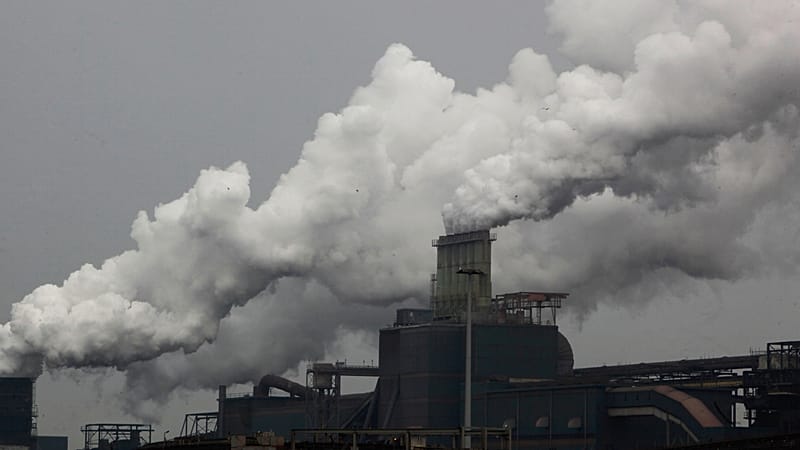 EU countries split over polluting credits for European industry in ...
