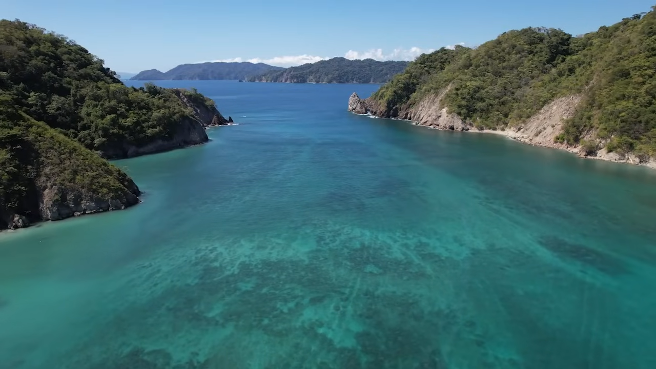 Small towns, warm weather, and the Costa Rica retirement dream