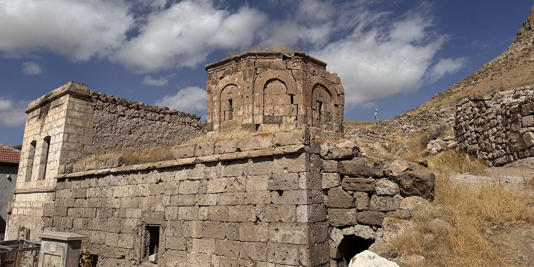 Ο «Καππαδόκης» Άγιος Γεώργιος: Οι Τούρκοι αναστηλώνουν εκκλησία, θέλουν να ξαναζωντανέψουν ελληνικό χωριό