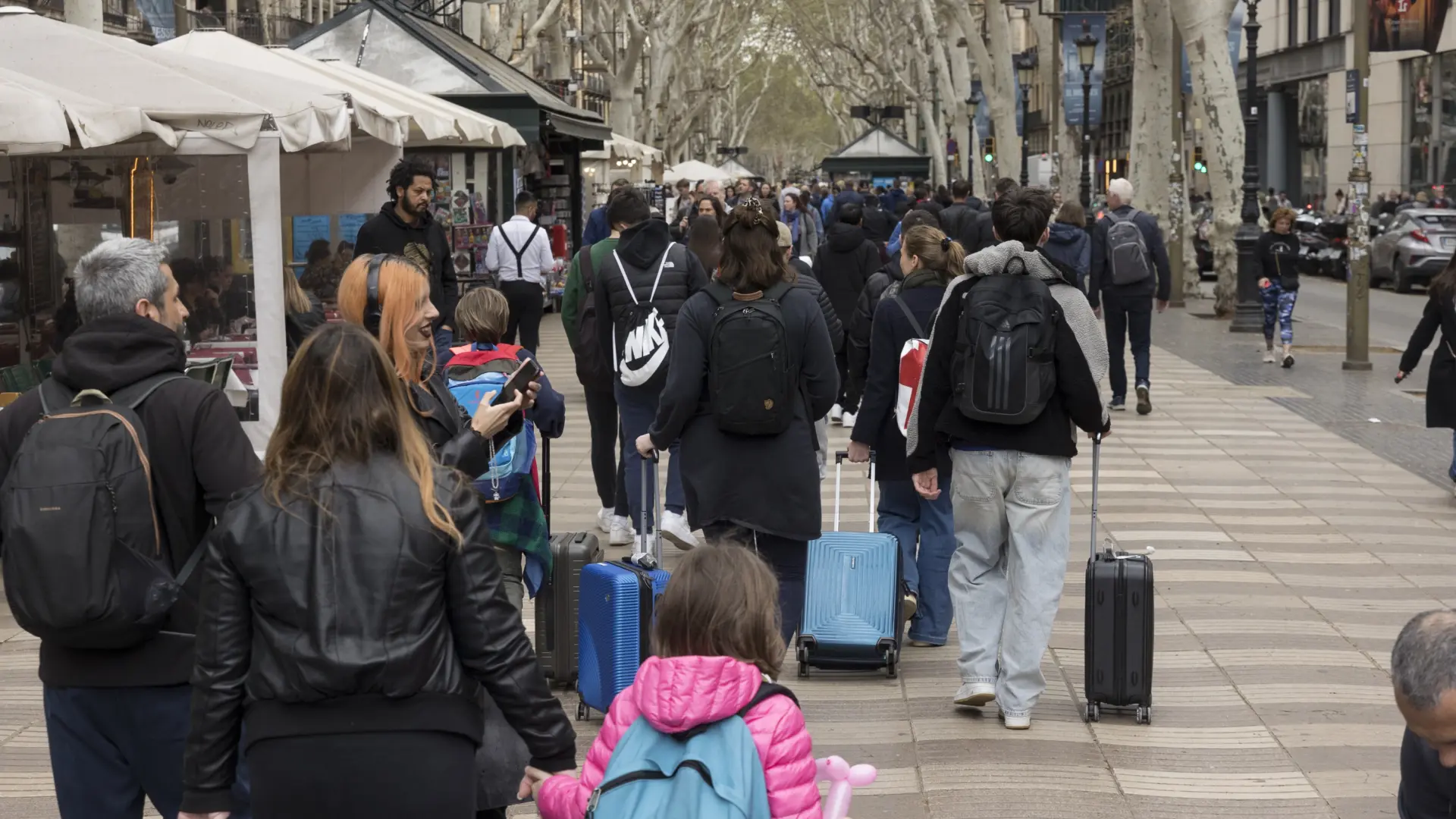 Catalunya desencalla la subida de la tasa turística, que se comenzará a ...