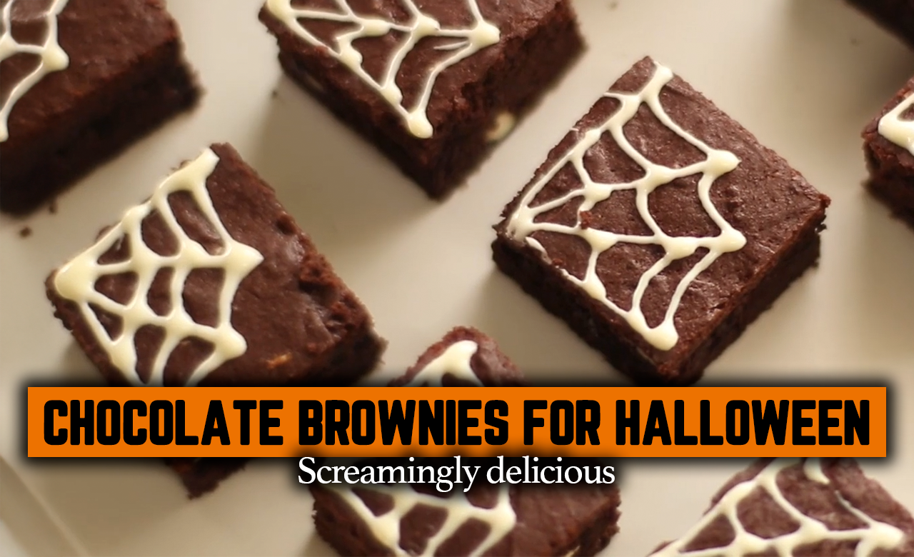 Fudgy chocolate brownies for Halloween, screamingly delicious!