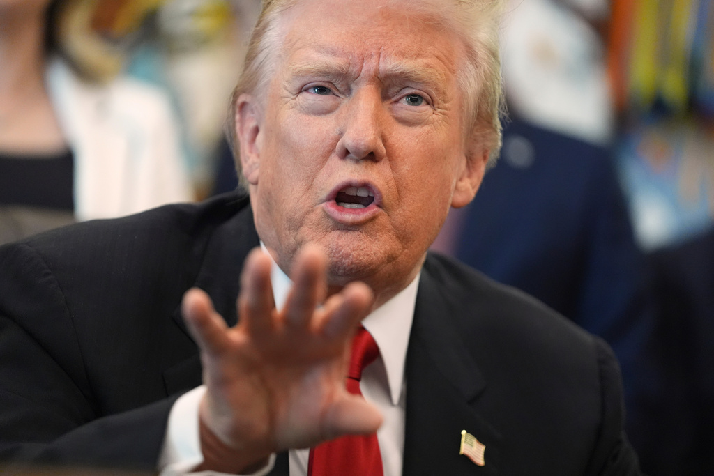 Republicans avoid tariff rethink despite voter discontent with inflation
