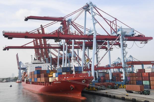 Tarif AS Belum Sepakat, Indonesia Masih Impor Minyak dari Singapura