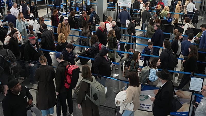 Flight cancellations surge across US amid government shutdown