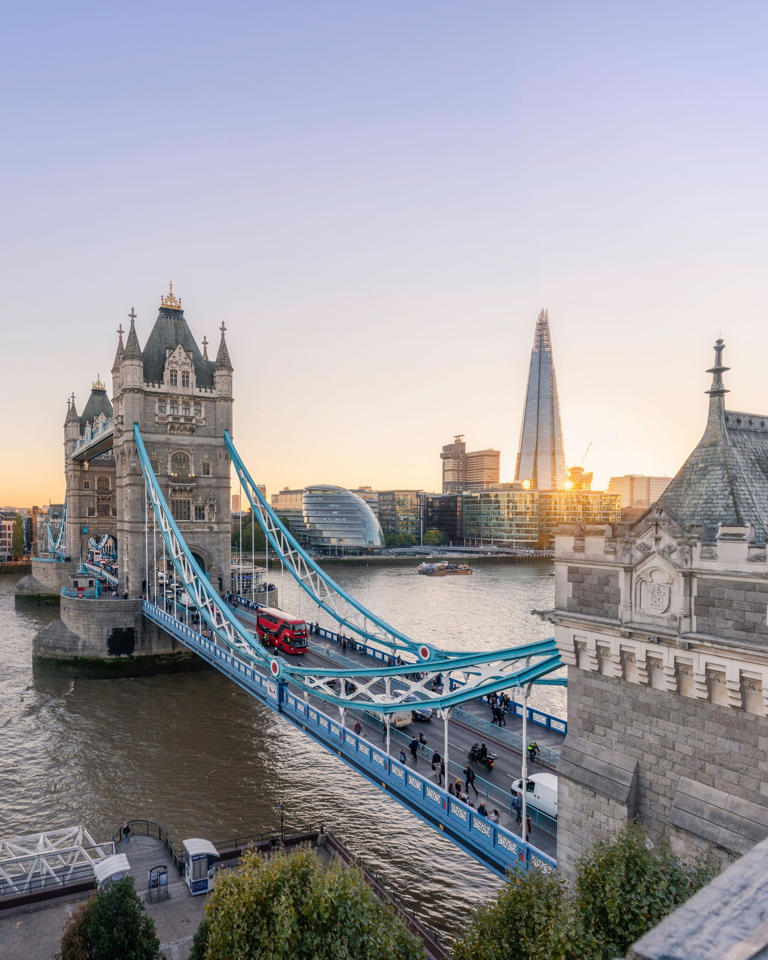 A book lover’s guide to London: 10 literary things to do in the city of ...