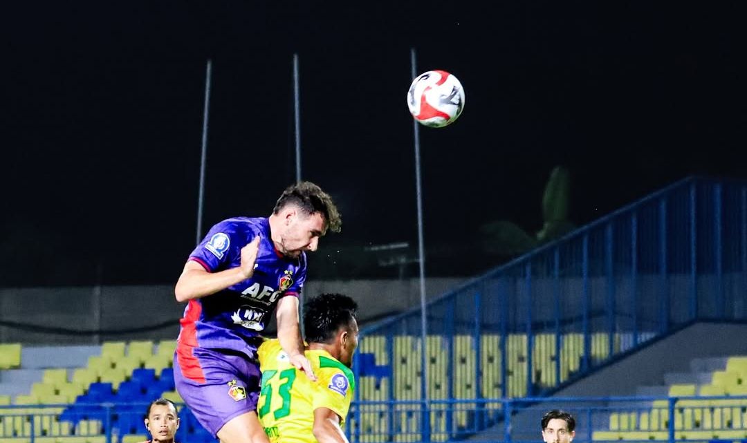 Hasil Super League 2025/2026 - Persebaya Tahan Imbang Persik Meski Kena Kartu Merah