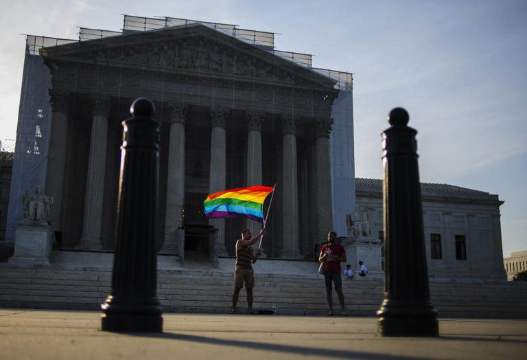 Supreme Court weighs Kim Davis’ appeal to overturn decision legalizing ...