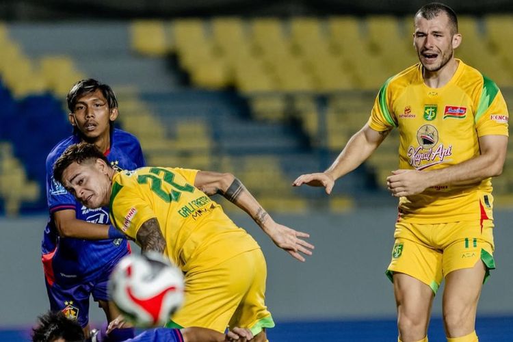 Persebaya Terpaku di Papan Bawah, Di Bawah Arema FC Jelang Derbi Jatim