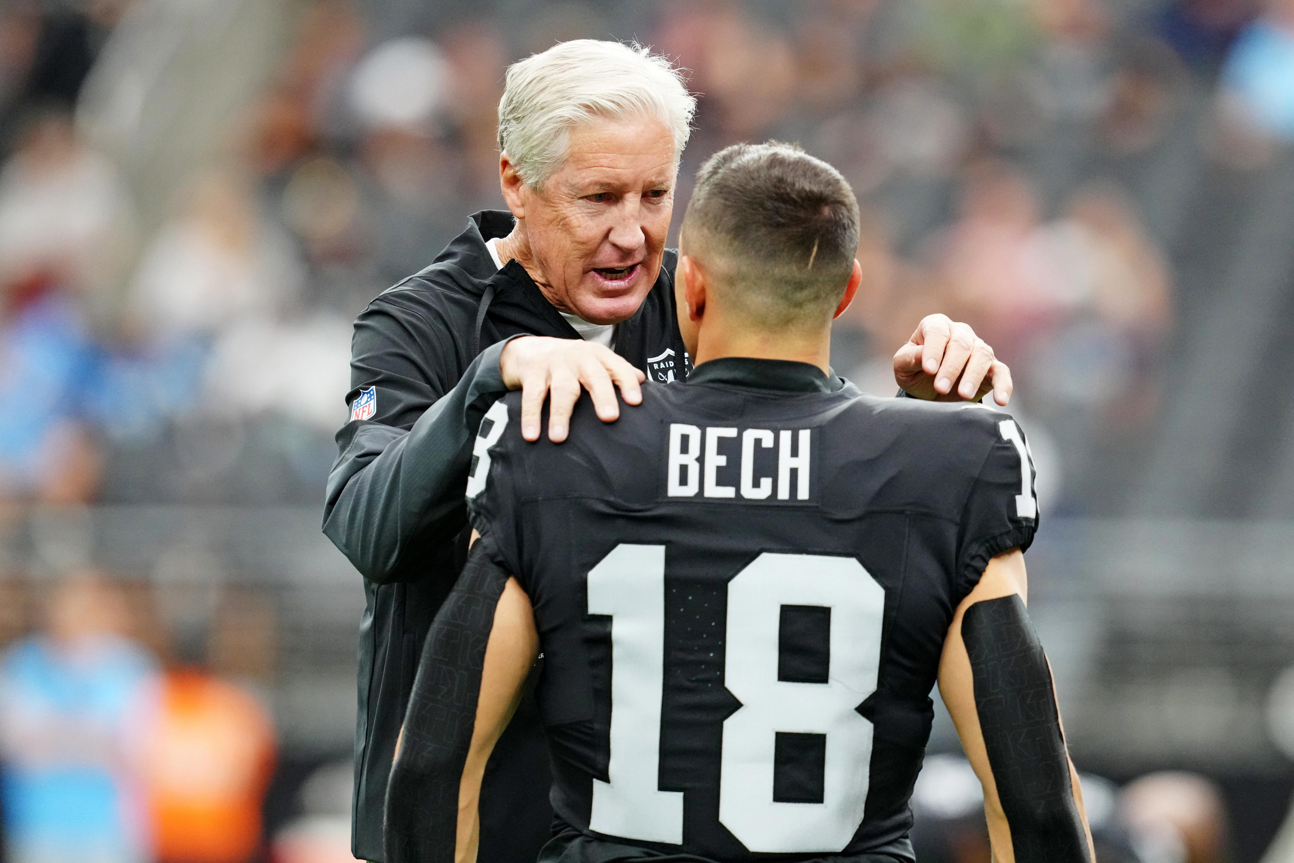 Raiders rookie WRs waste their opportunities on Thursday Night Football