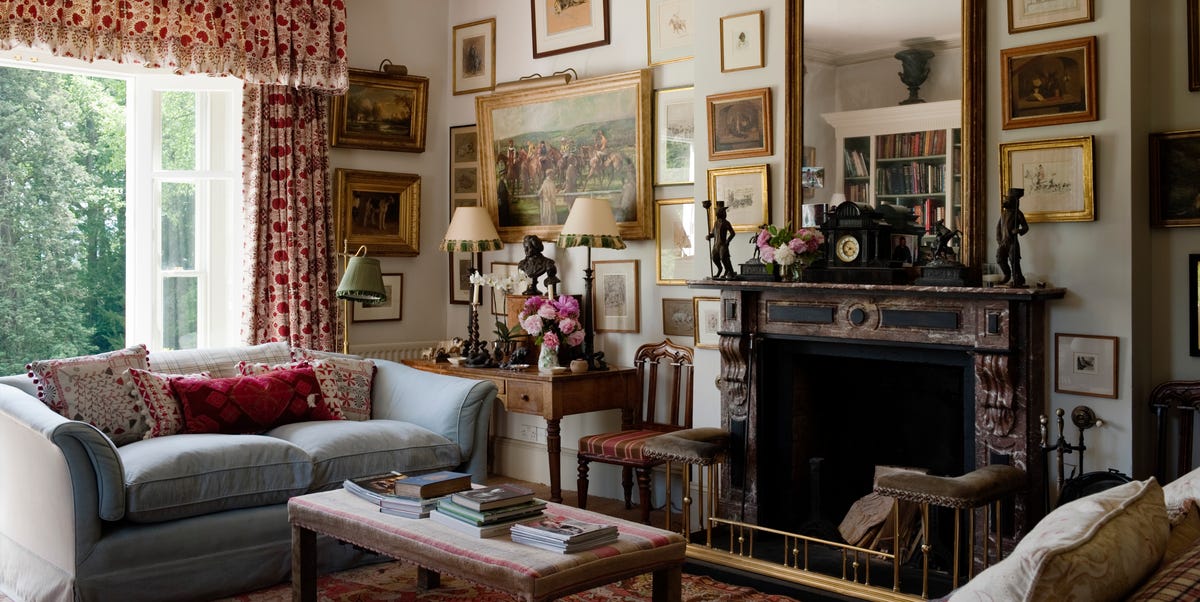 5 'tacky' antiques that are about to become cool again, according to ...