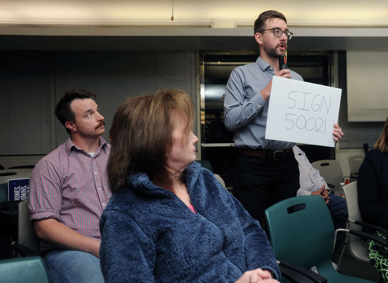 Lamont considered signing CT housing bill days before vetoing it ...