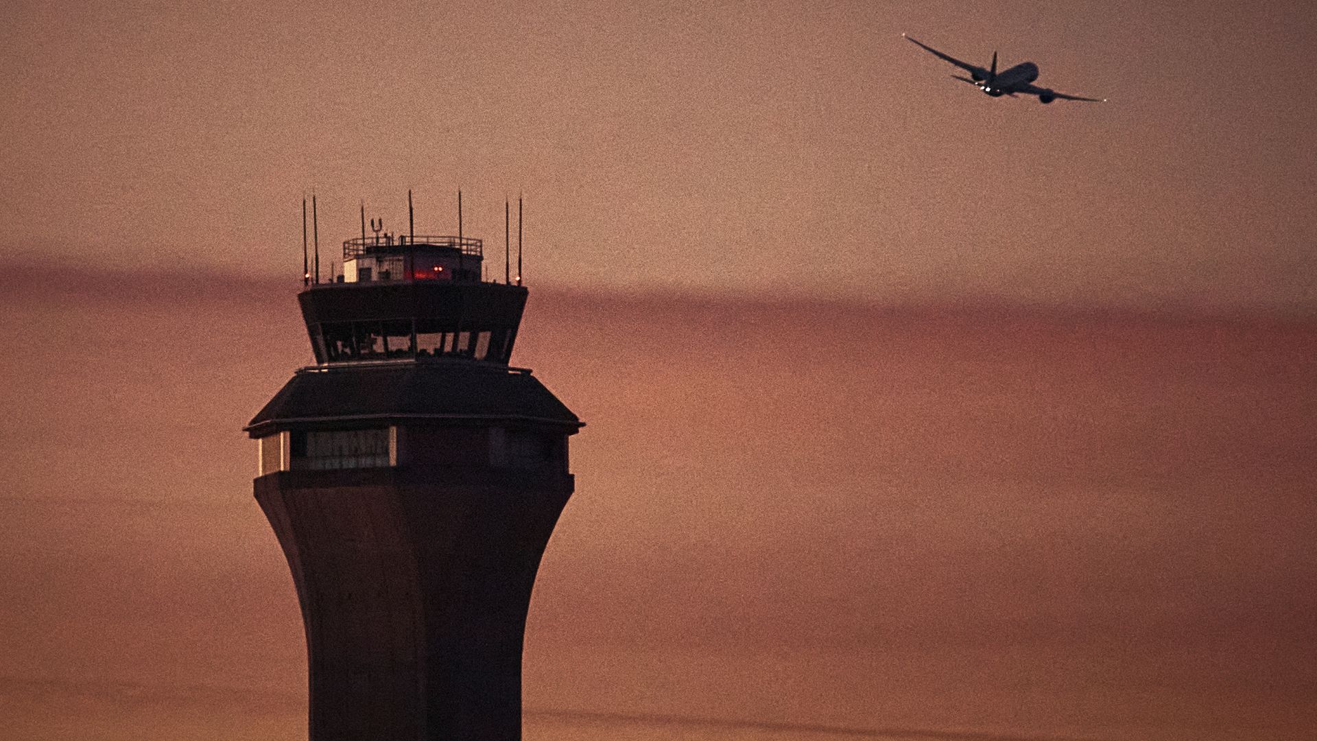 transportation-secretary-duffy-warns-flight-reductions-may-increase-if