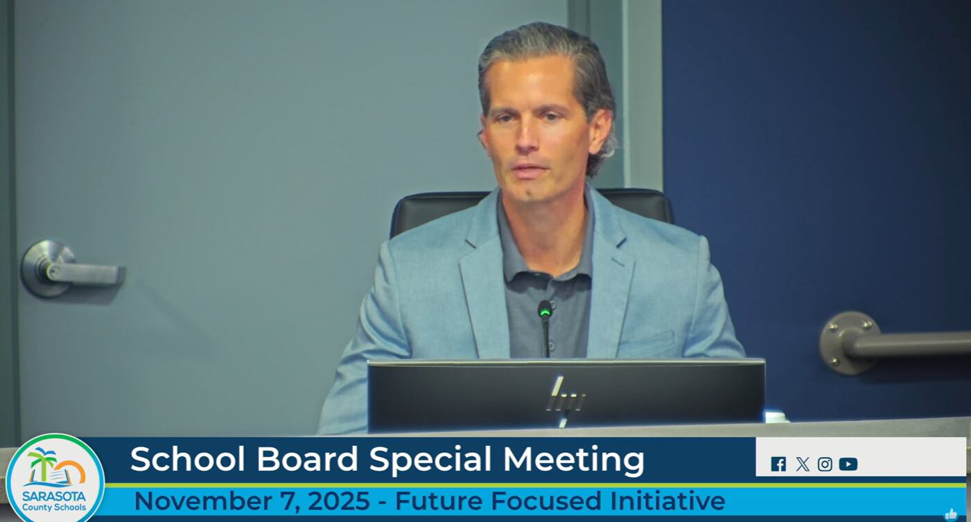 Sarasota School Board approves plan to reorganize schools