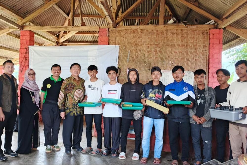 Pemuda Garut Berwirausaha Hidroponik