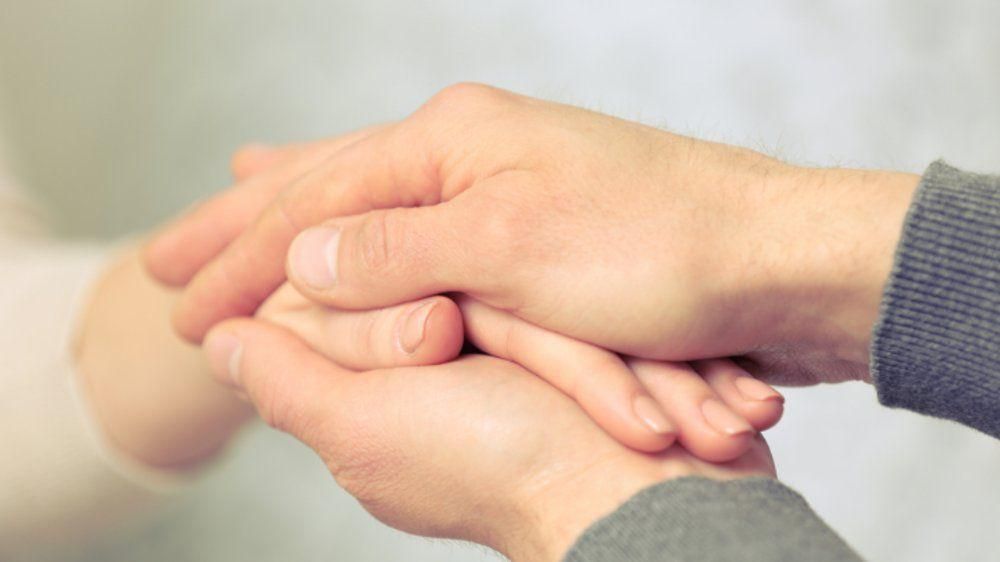 Doa Kesembuhan Orangtua yang Sakit dan Cara Mengamalkannya