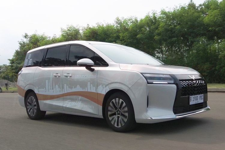 Impresi Awal Menguji Wuling Darion PHEV