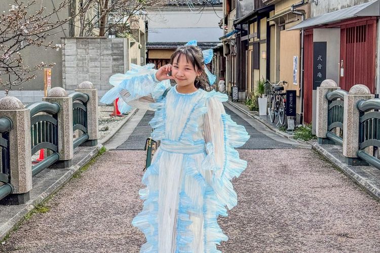 Mengapa Etenia Croft Pilih Jepang untuk Video Klip "Aku Bahagia"