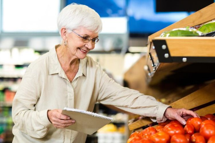 Jika Anda Di Atas 70 Tahun dan Masih Tulis Daftar Belanja di Kertas, Ini 7 Kualitas yang Dimiliki