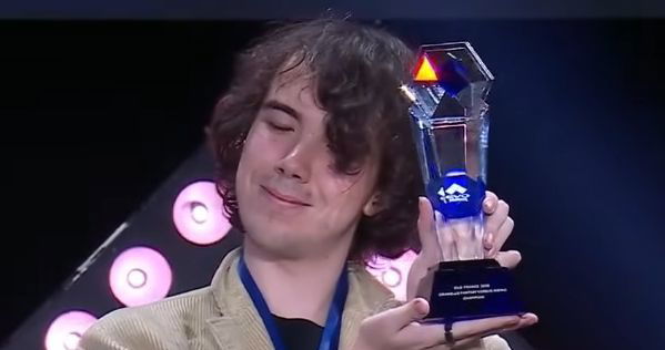 Trans fighting games pro Usagi makes EVO history at esports tournament