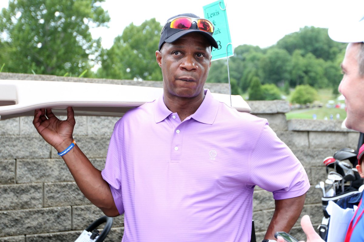 Trump pardons exMLB star Darryl Strawberry, former Tennessee politicians