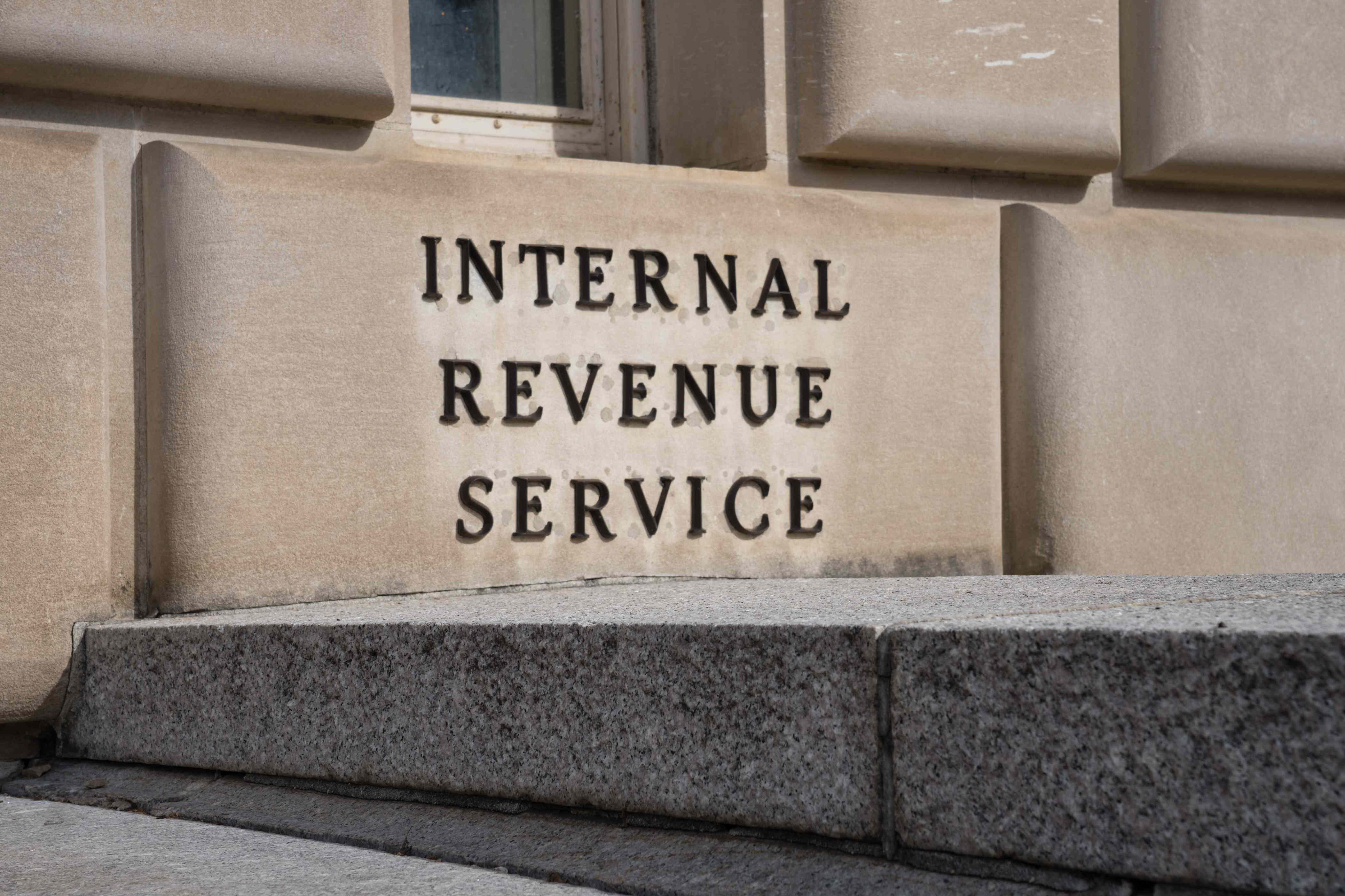 IRS Shuts Down Free Direct File Tool—Here's What Taxpayers Can Use Instead