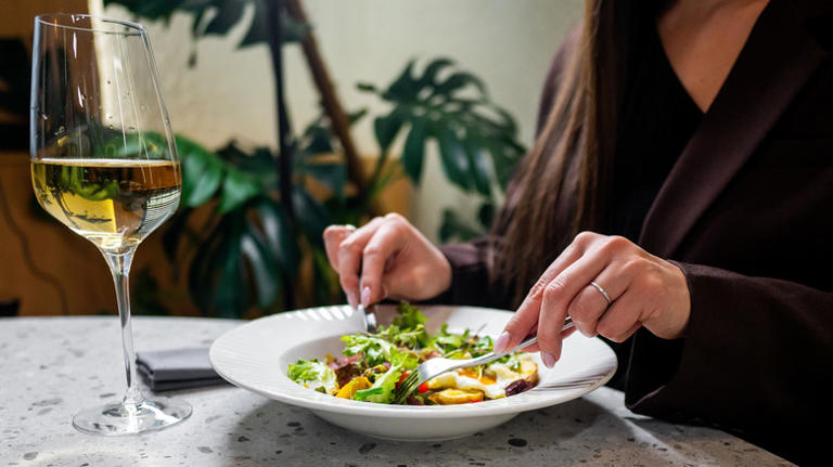 Solo Dining Etiquette Everyone Should Know