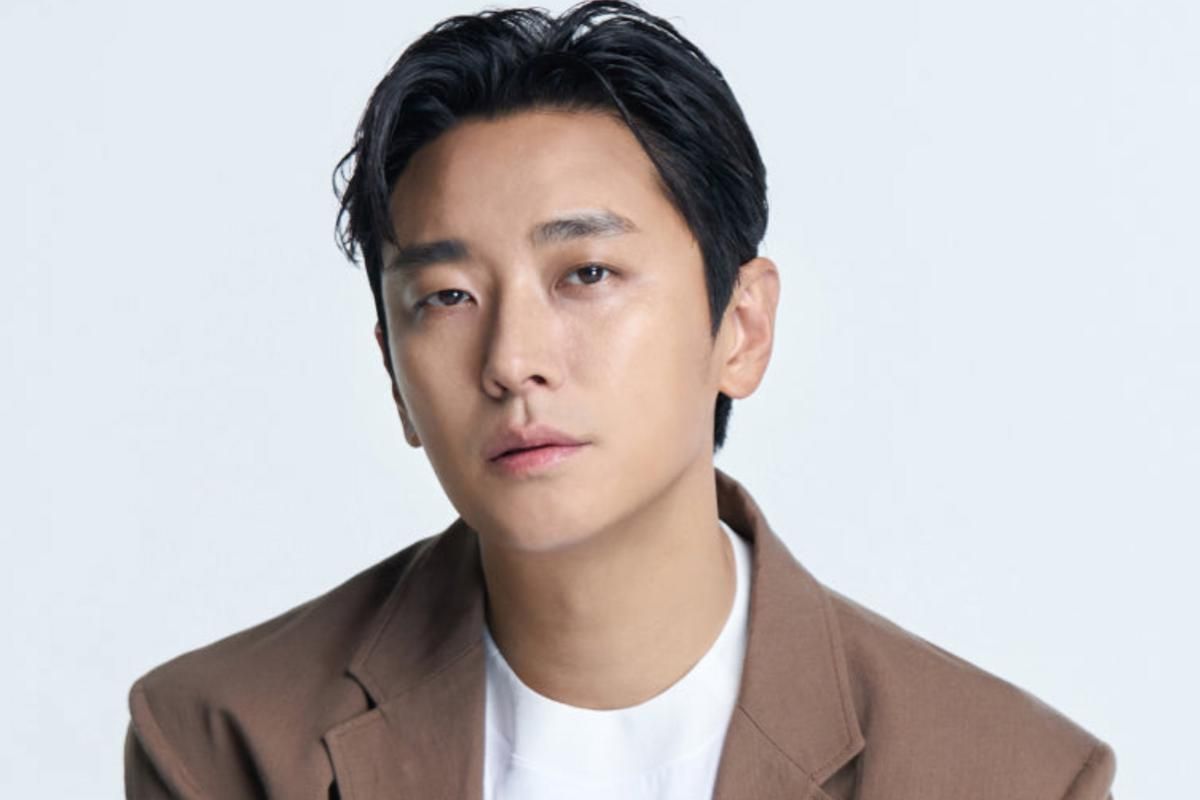 Doh Kyung Soo Bergabung, 11 Aktor Korea di Blitzway Entertainment