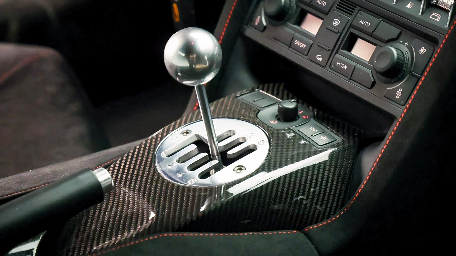 Lamborghini Gallardo LP 560-2 50th Anniversario: The Last Manual Rear ...