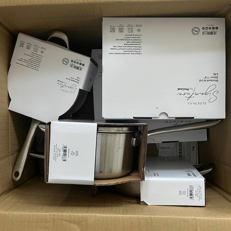 I've been trying out ProCook's 6 piece stainless steel cookware set ...